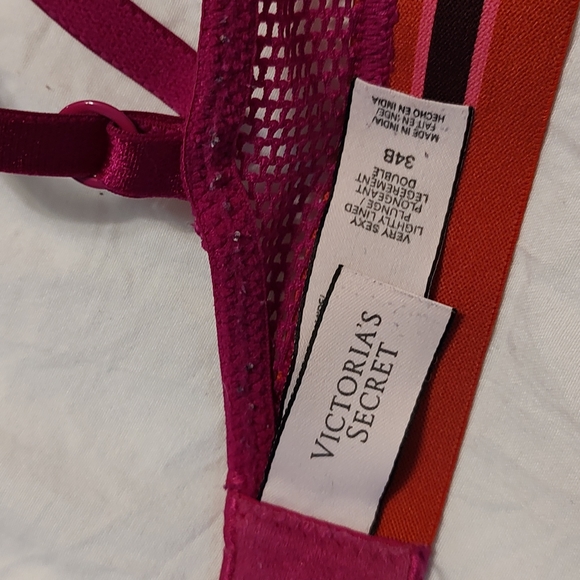 🥰GUC Victoria's Secret Very Sexy Lightly Lined Plunge & Hi-Waist Cheeky, 34B/SM - Picture 11 of 16